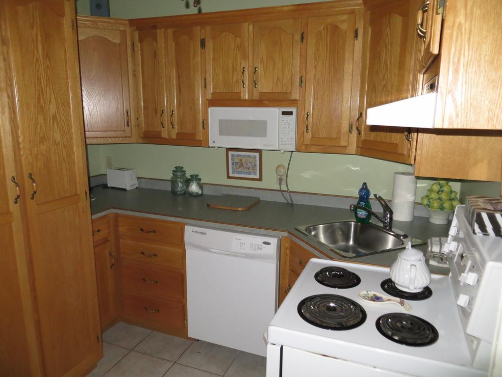 Chipman Hill Suites - Union Street Saint John Room photo